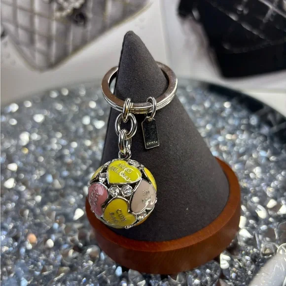 Coach 3D Poppy Bag Multi Heart Sphere Pave Crystal Keychain Keyring Charm NWOT - Picture 7 of 10